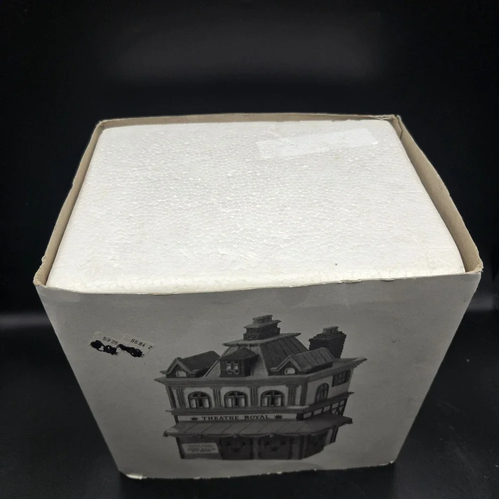 Department 56 The Dickens Village Series Theatre Royal with Box No Light theater